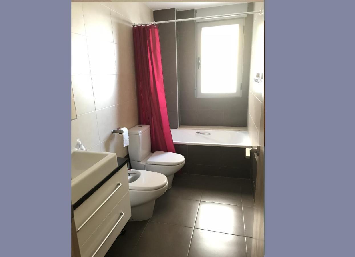 Stunning 2-Bed Apartment In Pego Zewnętrze zdjęcie