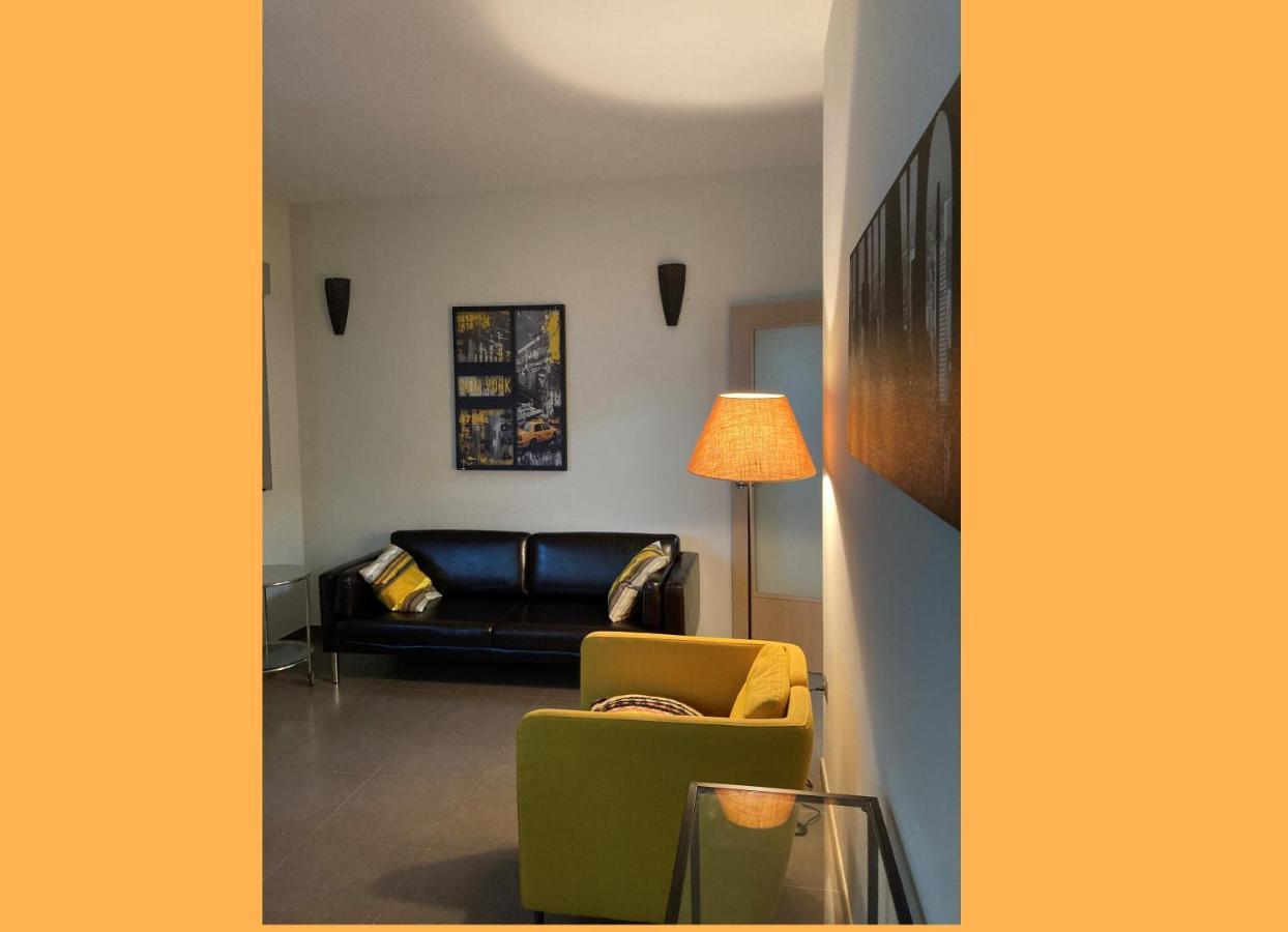 Stunning 2-Bed Apartment In Pego Zewnętrze zdjęcie